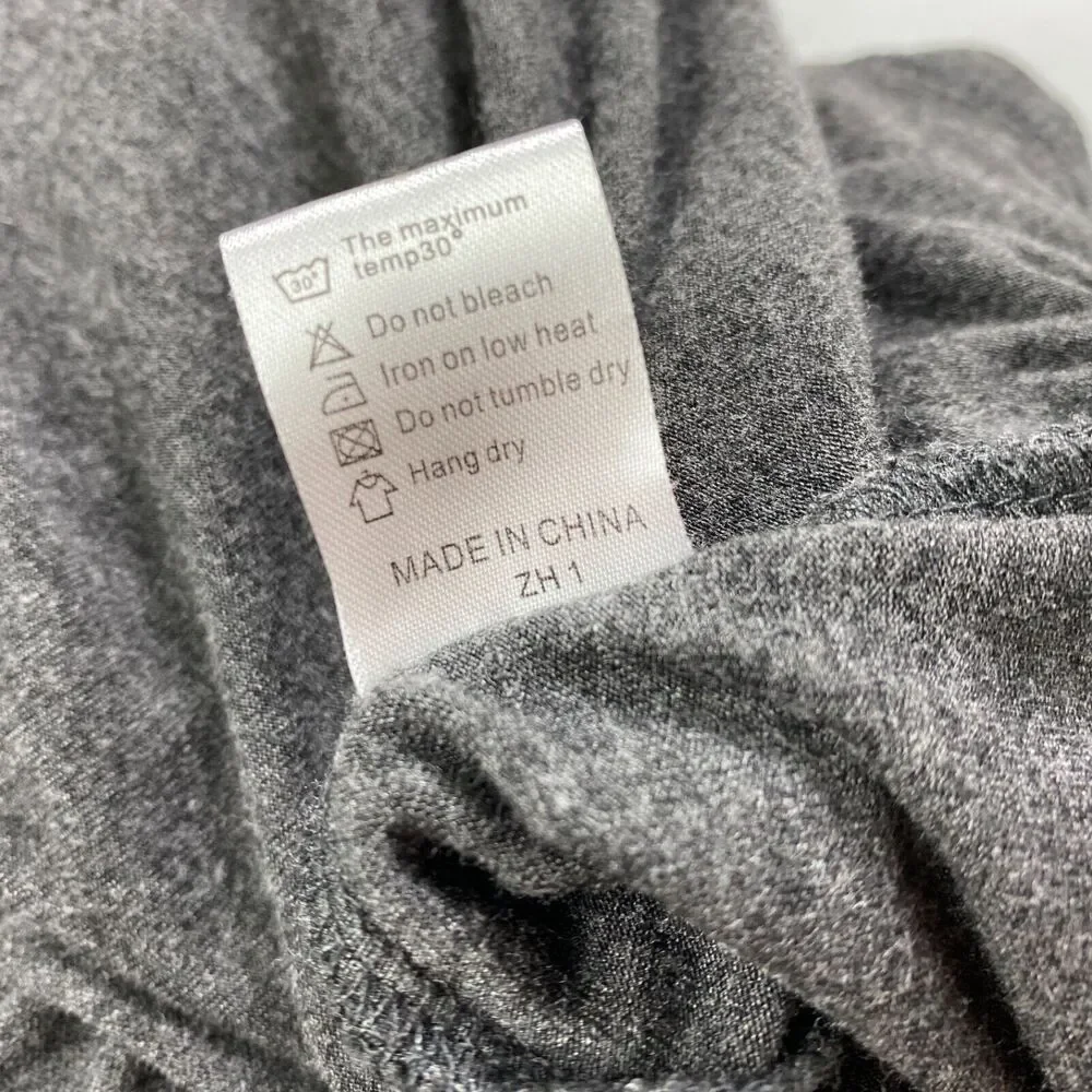 DB Moon Womans Gray Knit Dress Medium Fit N Flare Pockets Boho Peasant Casual